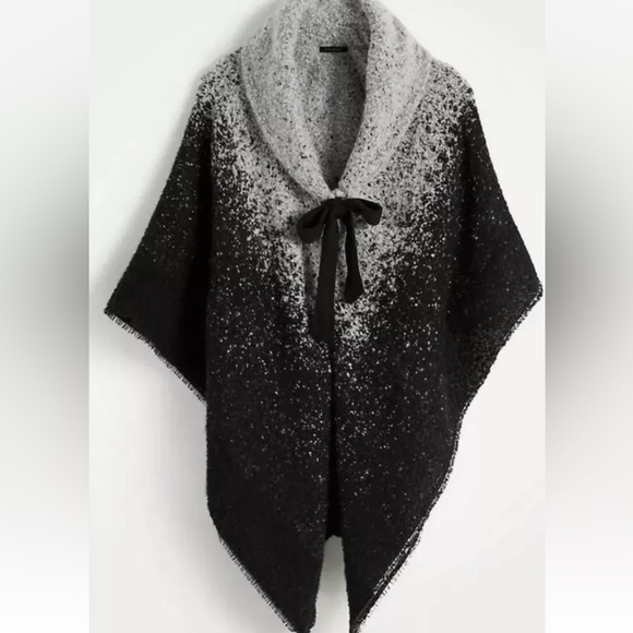 Ann Taylor Black & Grey Shawl Collar Tie Poncho, One Size NEW WITH TAGS - Picture 1 of 11